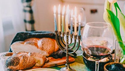 WTT乒乓球冷门揭秘：勇士利用临场决策获胜，莫德里奇表现亮眼，数据可在开云网页查看